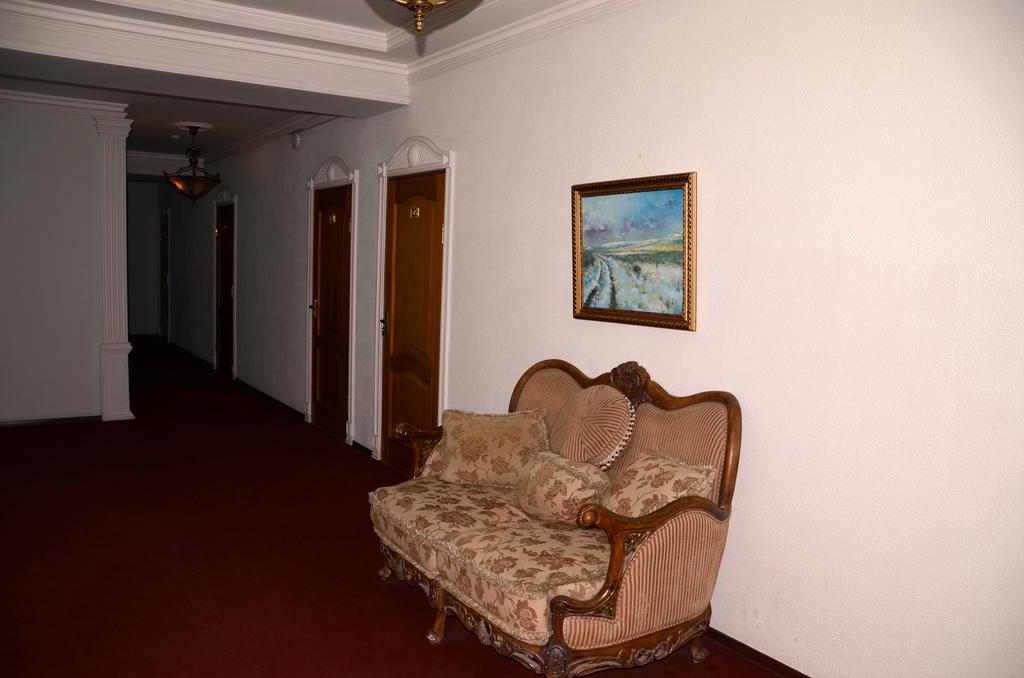 Saryarka Hotel Asztana Kültér fotó