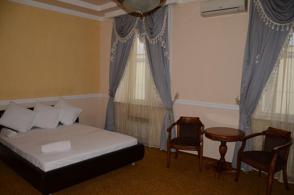 Saryarka Hotel Asztana Szoba fotó
