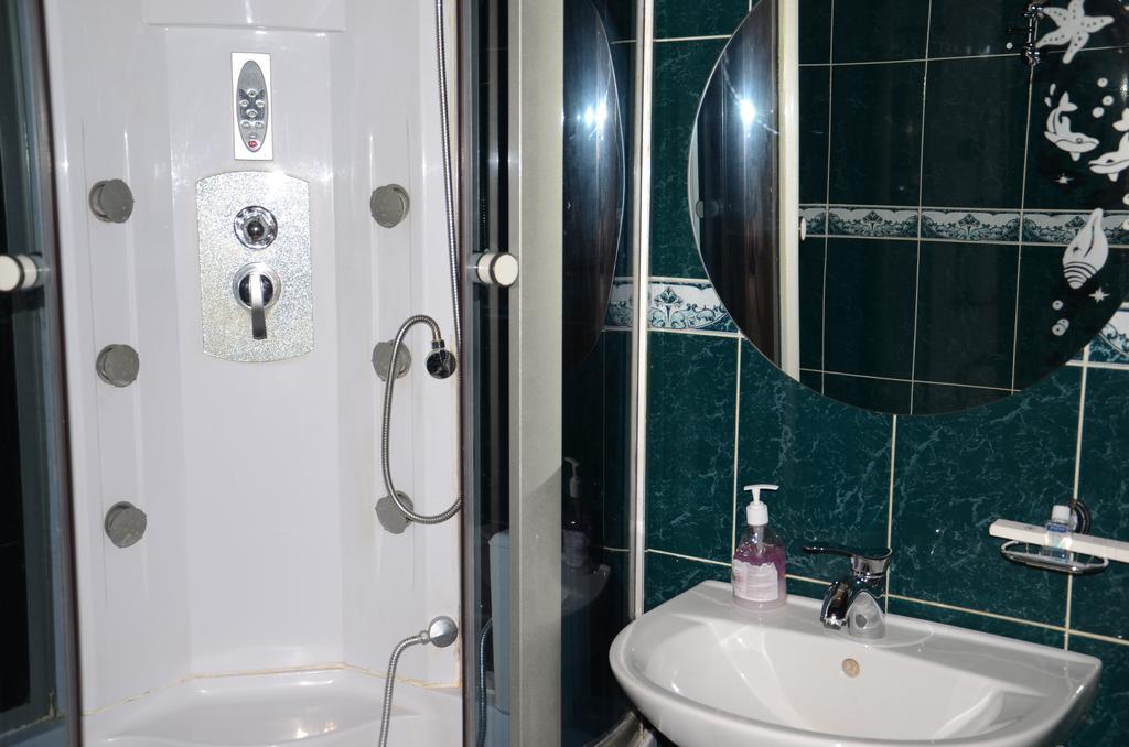 Saryarka Hotel Asztana Szoba fotó
