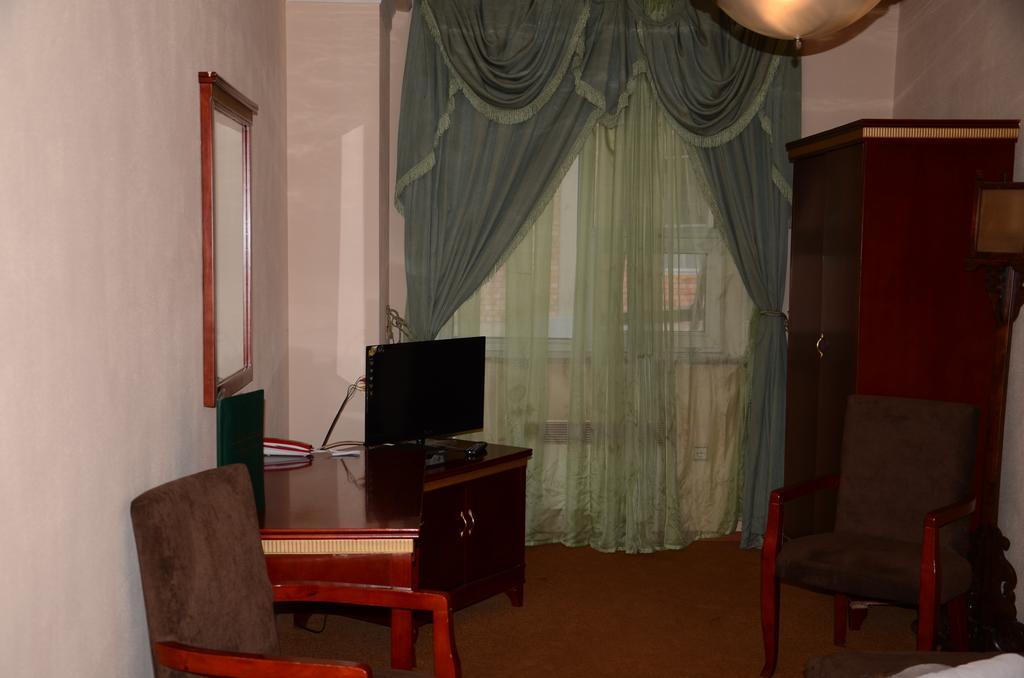 Saryarka Hotel Asztana Szoba fotó